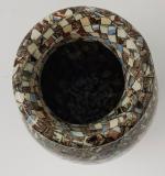 GERBINO - Un vase en forme de jarre en poterie...