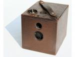 Un ancien appareil photo KODAK 1897, modèle Roll Film Box...