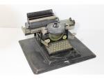GSN (Allemagne, années 30) Machine à écrire-jouet en tôle ...