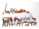 Allemagne , 50 figurines pompiers en plats d'étain, (4 ...