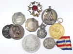 Ensemble de 10 médailles et décorations dont 6 en argent,...