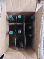 Carton de 8 bouteilles comprenant
4 bouteilles Grand Cru Kastelberg 2014...