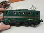 HORNBY "O" rame comprenant une motrice BB 8051, 3 voitures...