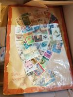 1 carton de timbres divers dont quelques FRANCE neufs en...