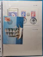1 album bleu de SOUVENIRS PHILATELIQUES concernant l'Exposition PHILEX FRANCE...