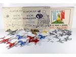 15 avions miniatures, dont 7 METALLIX en aluminium, 1 Arnold...