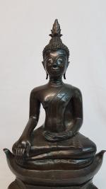 Bouddha assis en position d'appel à la terre - Bronze...