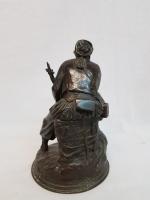 Emmanuel FRÉMIET (1824-1910) - Zouave assis - bronze à patine...