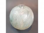 René Lalique (1860-1945) - Vase modèle « Palmes » en...