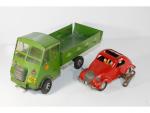 2 jouets dont : BEMO camion Renault AHN en tôle...