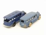TOOTSIETOY (USA, plomb, 1925-30) 2 autocars bleus à capot dont...