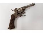 Un revolver 7mm à broche  - type Lefaucheux -...