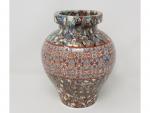 Gerbino - un vase en poterie vernissée  - à...