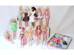 11 poupées mannequin dont 9 BARBIE (en robes d'été ou...