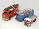 3 jouets dont : GAMA camion de pompiers en tôle...