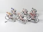 ALUDO (France, années 40) 6 cyclistes en aluminium, L :...