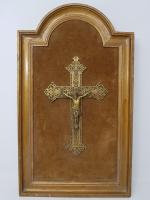 Un crucifix en bronze doré et ajouré - époque XIXème...