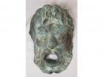 Un masque de fontaine grimaçant en bronze - époque XXeme...