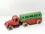 TOOTSIETOY (USA, années 30) Mack Bulldog semi remorque citerne DOMACO...