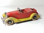 TOOTSIETOY (USA, années 30) Graham roadster rouge / chassis jaune...