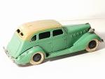 TOOTSIETOY (USA, années 30) La Salle limousine 1933 vert pois...