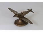 Un avion de chasse décoratif en bronze - H :...