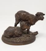 LECOURTIER - "Deux moutons" - groupe en bronze à patine...