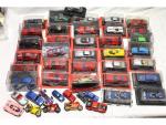 35 modèles séries kiosques (majorité Collection Ferrari) ...
