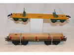 HORNBY (Angleterre), 2 grands wagons à bogies : ...