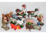 16 animaux-jouets, dont 11 en carton-pâte France, début ...