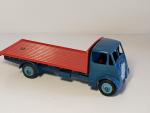 DINKY G.B. , 2 camions Guy dont : réf 511...