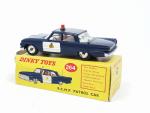 DINKY G.B. ref 264 Ford Fairlane RCMP (police montée canadienne)...