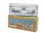 HOHNER (Allemagne, 1940-44) un harmonica portant la devise "Wenn wir...