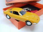 MECCANO TRI-ANG (Bobigny, 1970) Opel GT filoguidée plastique 1/18ème, couleur...