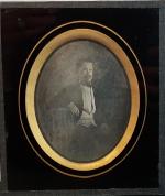 École française XIXème - "Portrait d'homme" - daguerréotype - 9,5x7,5cm