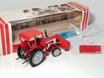 TEKNO réf 466-467 Tracteur International avec lame et brosse ,...