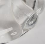 BACCARAT.
Paire de chandeliers en cristal modèle "Tors".
Signés.
Dim: 33,3 x 23...