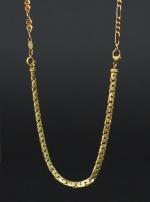 Collier en or composé à partir de trois bracelets.
Poids :...