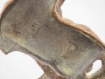 Paire de chevaux cabrés en bronze, fonte creuse, sur une...