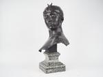 Alexandre FALGUIERES. 
"Buste de Diane".
Sculpture en bronze à patine brune.
Signée,...