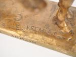 E. FREMIET.
"Cavalier romain".
Sculpture en bronze doré.
Signée et titrée sur la...