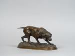 DELABRIERRE "Chien de chasse".
Sculpture en bronze à patine médaille. 
Signée.
12,5...