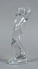 BACCARAT "Le golfeur".  
Sculpture en cristal. 
H. 23,5 cm
Dans...