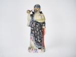 Statuette en porcelaine et émaux famille rose l'une représentant "Baxian,...