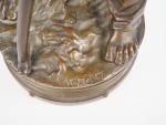 GAUDEZ.
"Le faucheur". 
Sculpture en bronze à patine brune, signée.
H. 32...