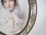 SUVEE. 
Miniature XIXème " portrait de jeune femme au foulard...