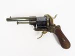 Revolver type Lefaucheux calibre 9mm à broche, détente repliable, canon...