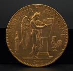 Une pièce de 100 Francs or, 1899-A. 
FRAIS ACHETEURS 5%...