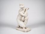 Grande sculpture XIXème en marbre de Carrare.
"baigneuse".
H. 71 cm
(un doigt...