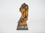 Maurice BOUVAL.
"Ophélia".
Sculpture en bronze.
Signée, fonte Colin à Paris, sur un...